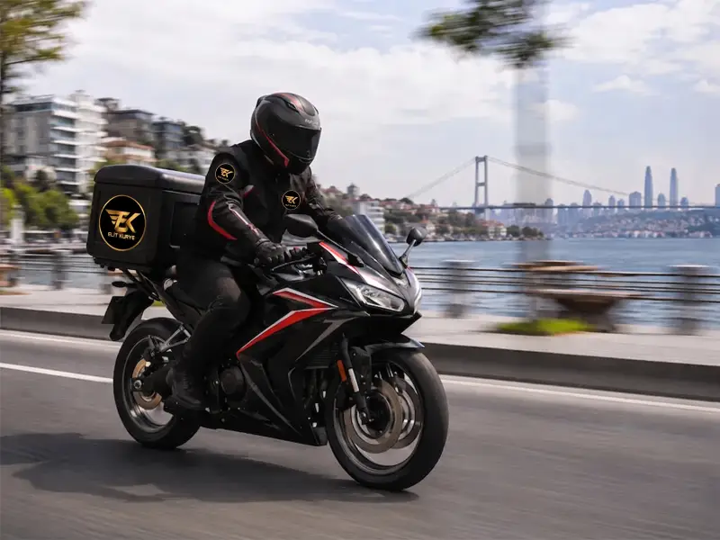 İstanbul motorlu kurye firması Elit Kurye ile şehir içi hızlı teslimat ve acil evrak taşımacılığı.